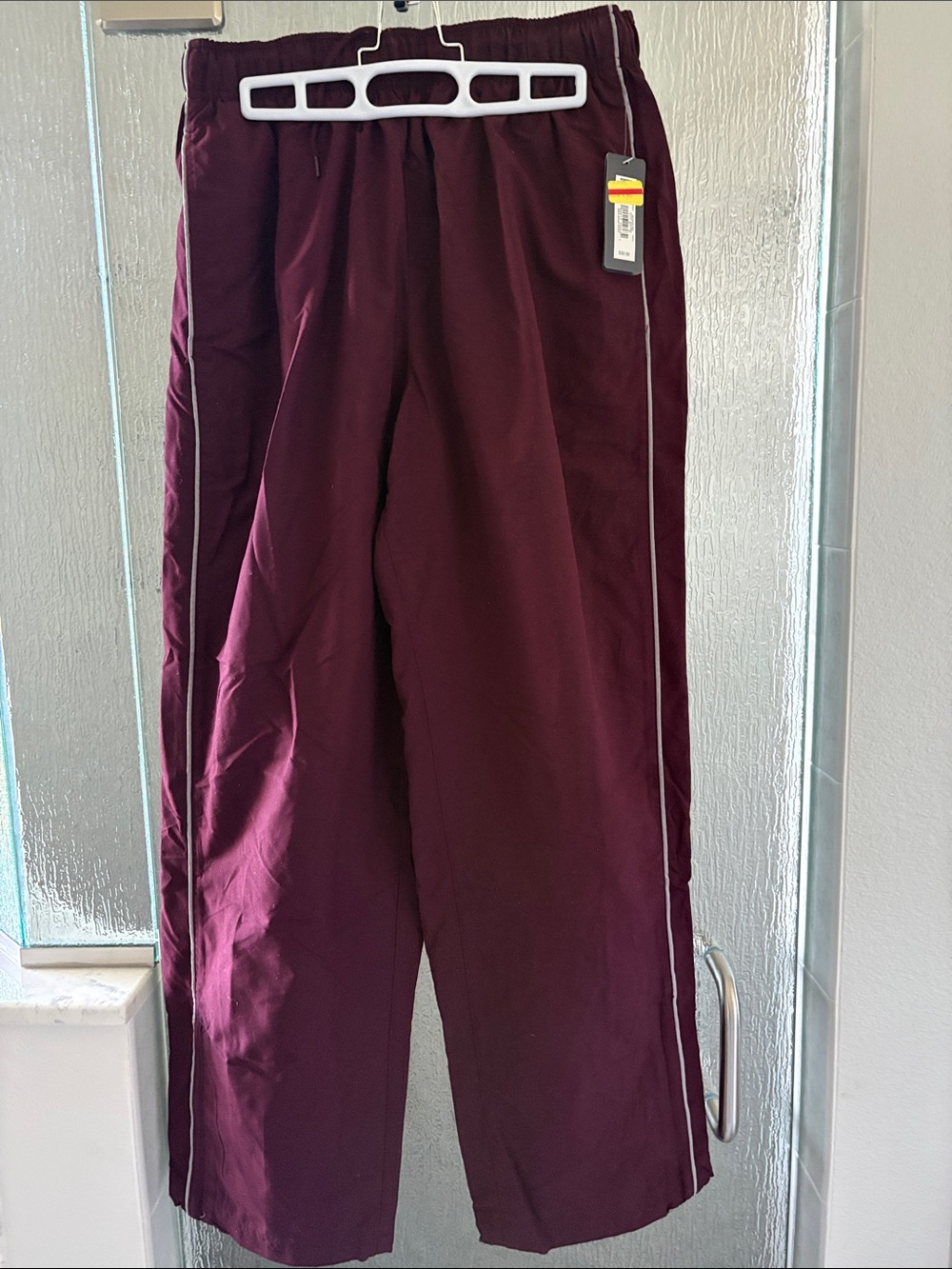 tek gear Men's Maroon Jogger Pants with White Side Piping
